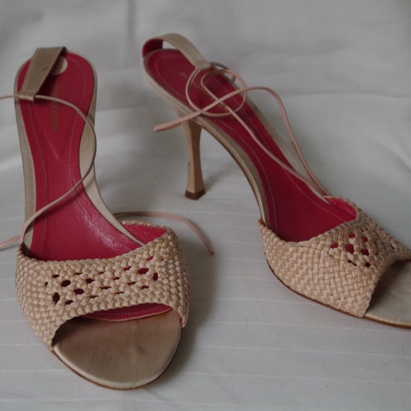 BCBG Rafia & Satin Nude "Natty" High Heel Ankle Tie Sandal- Sz. 9.5 - Picture 7 of 7